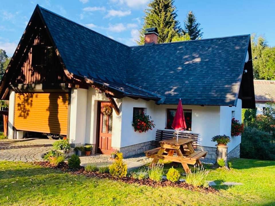 Apartmany U Dostalu Bedřichov Eksteriør billede
